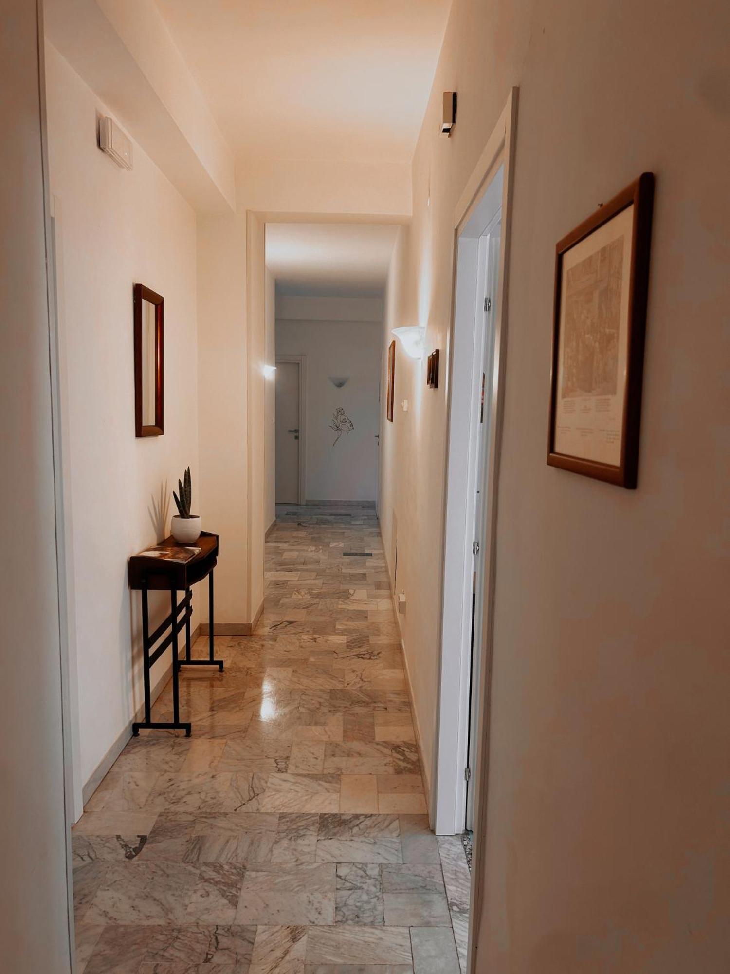 La Casa Di Michelle Hotel Foggia Luaran gambar