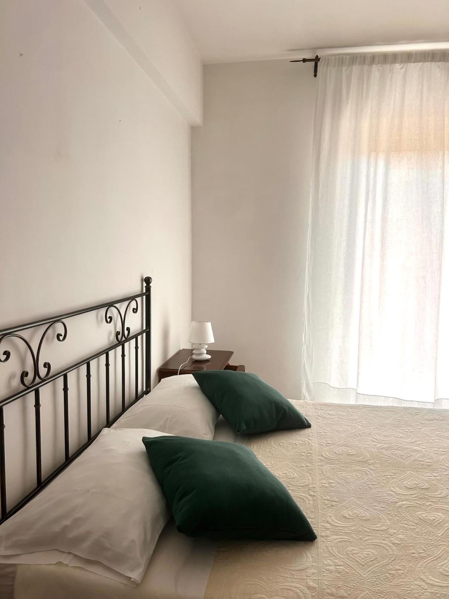 La Casa Di Michelle Hotel Foggia Luaran gambar